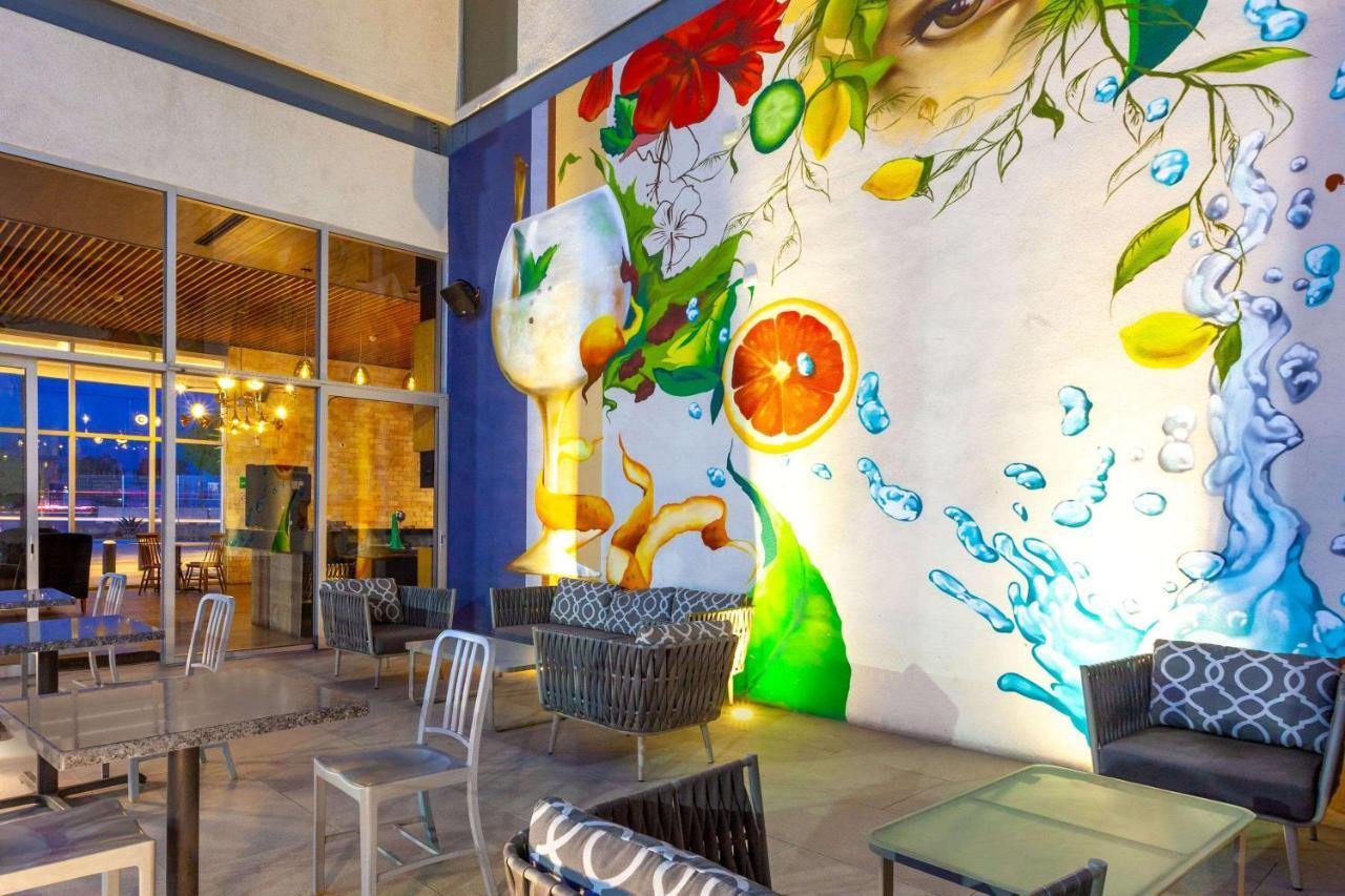 Tryp By Wyndham San Luis Potosi Hotel & Suites Εξωτερικό φωτογραφία